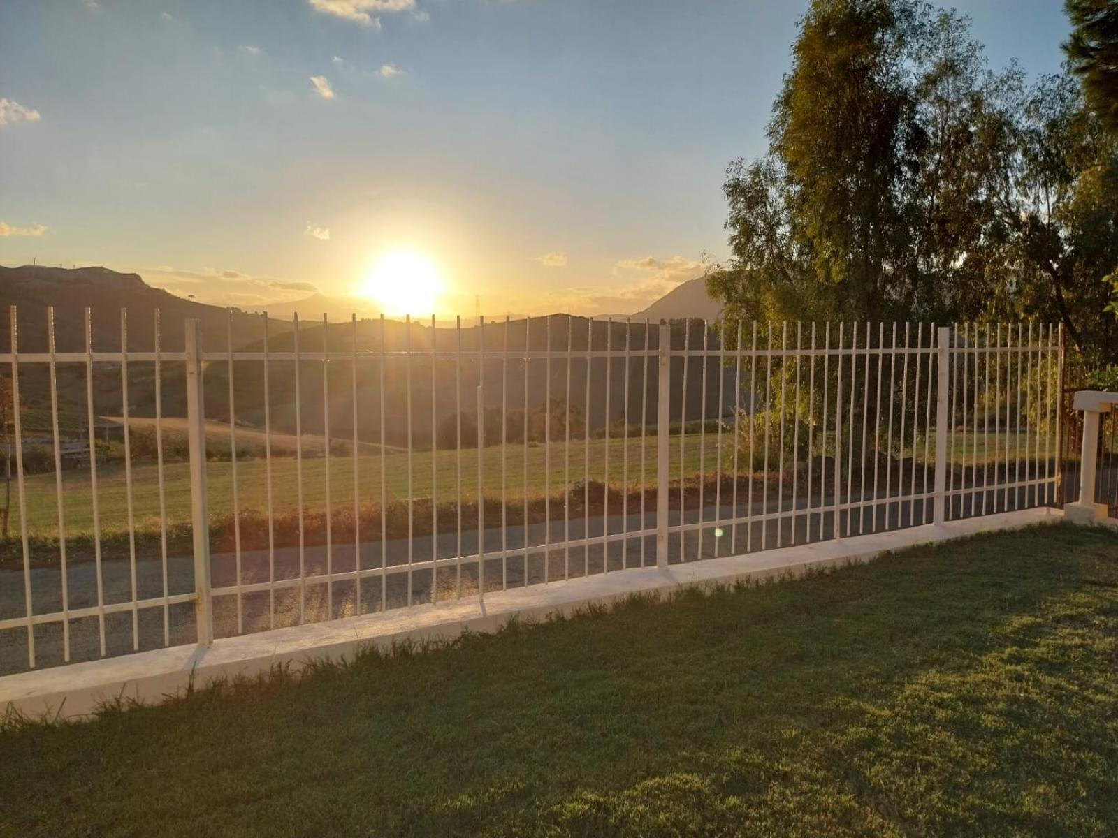 Casa Lachesi Caccamo Luaran gambar