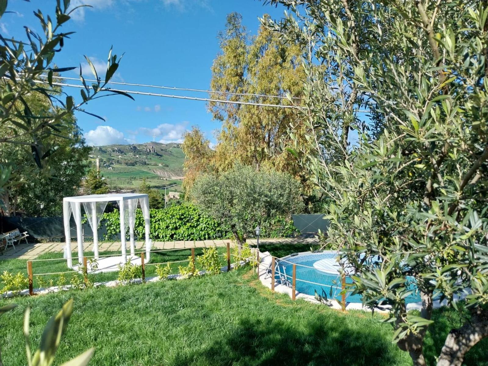 Casa Lachesi Caccamo Luaran gambar